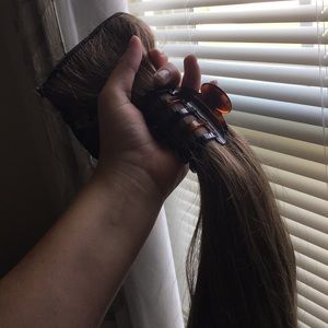 irresistible me extensions, light brown (#6)
